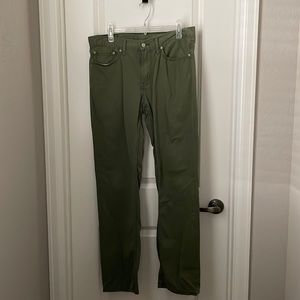Levi’s 514 Dark Green Pant